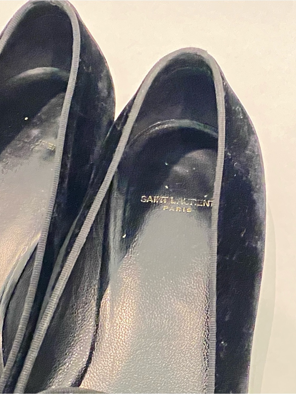 Saint Laurent Black Velvet Round-Toe Ballet Flats